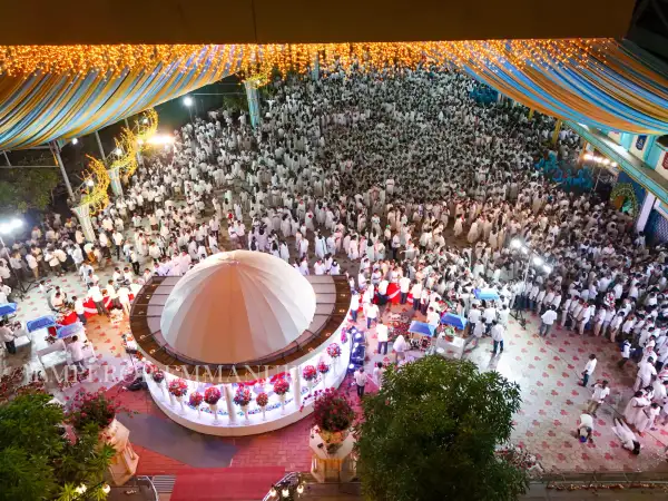 The Passover Day - 2026