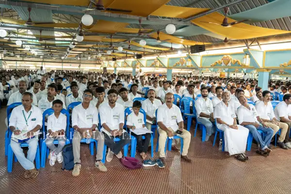 പെസഹാ തിരുനാൾ - 2026