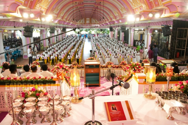 முதல் நற்கருணை திருவிருந்து (புதுநன்மை) May, 2025