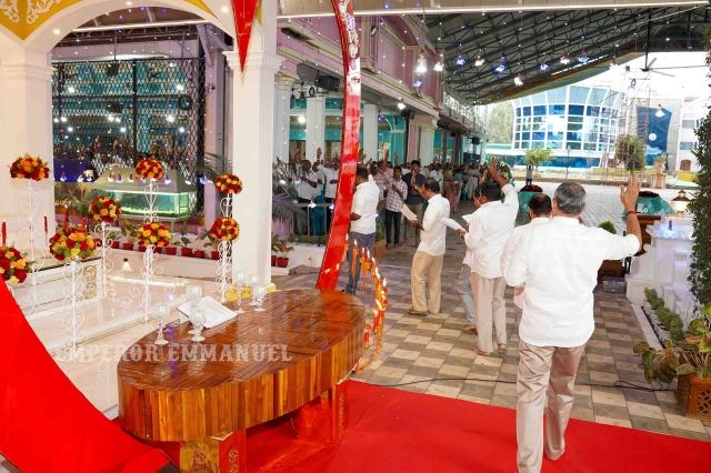 புனருத்தாண தினம் (உயிர்த்தெழுதலின் தினம்) - Jan 13th, 2026